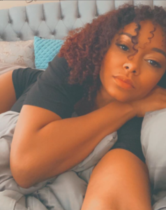 Esther Baxter Bio, Career, Age, Height, Net Worth, Facts, Dating, and Wiki