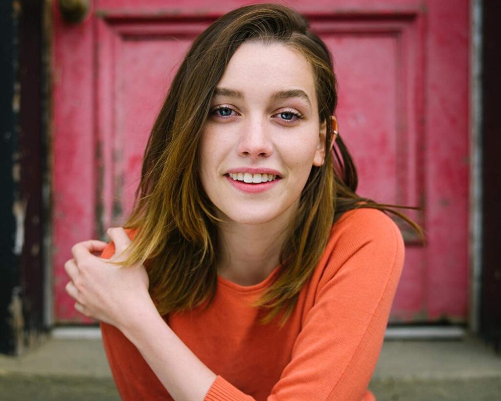 Victoria Pedretti Bio, Age, Net Worth, Career, Wiki, Height, Dating